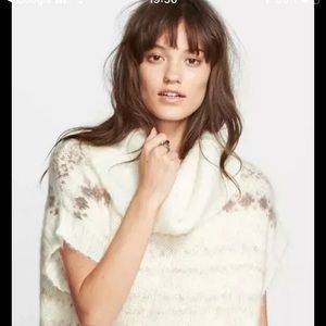 Free People Snow Bunny Short Sleeve Cowl Neck Sweater - Like New